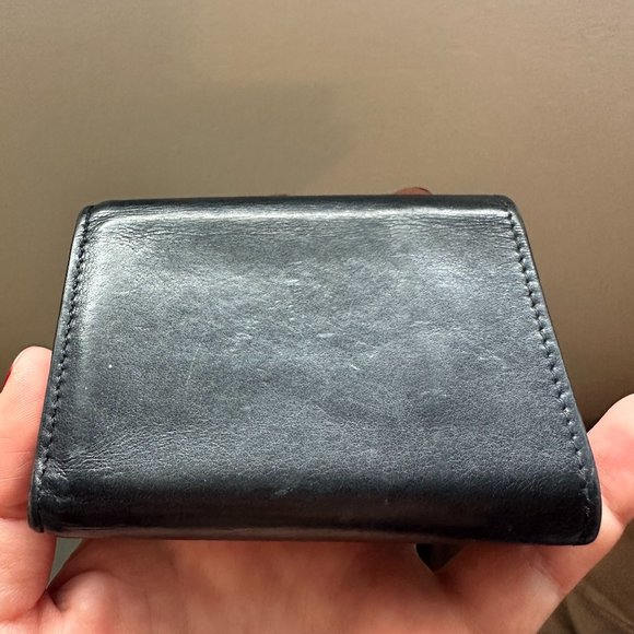 YSL Cassandra Trifold Wallet - Picture 2 of 10